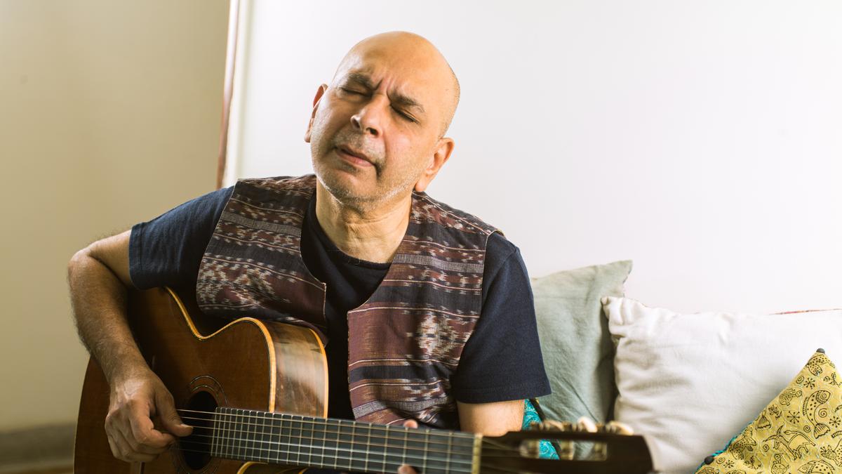 Sanjay Divecha brings snatches of solo album Leela to Bengaluru